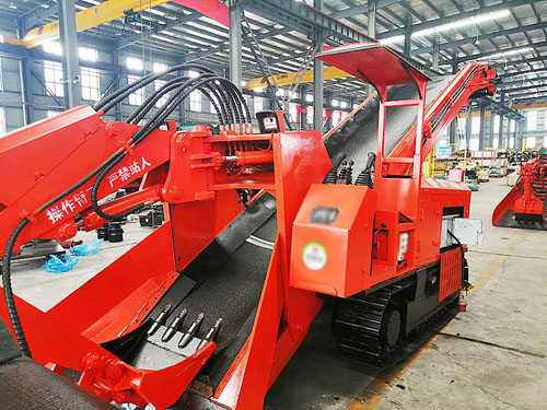 履帶扒渣機(jī)